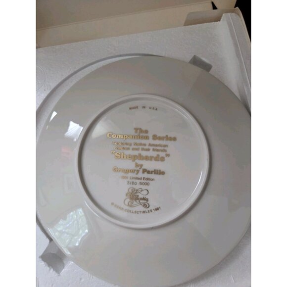 Gregory Perillo The Companion Series Limited Edition Plate “Shepherds" - Picture 4 of 10
